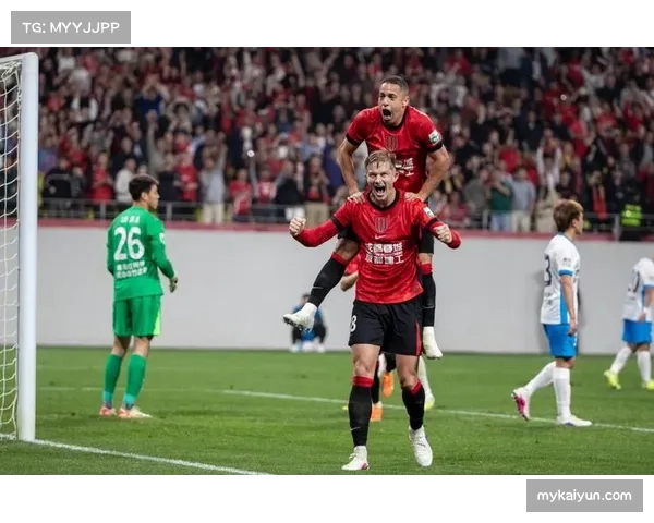 成都蓉城领跑积分榜，费利佩韦林顿组成恐怖攻击组合